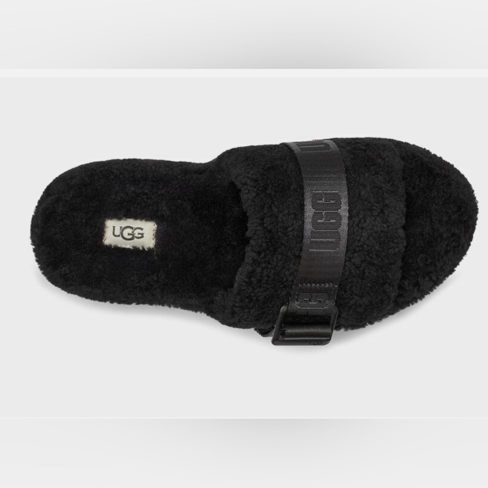 UGG Black Cozy Slippers Women’s Size 7.5 - 8